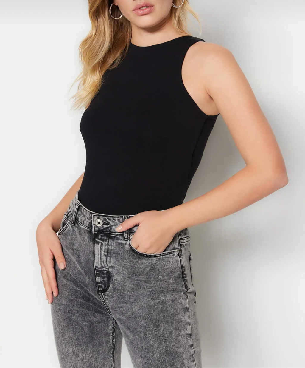 Cotton Halter Neck Top – Effortless Chic