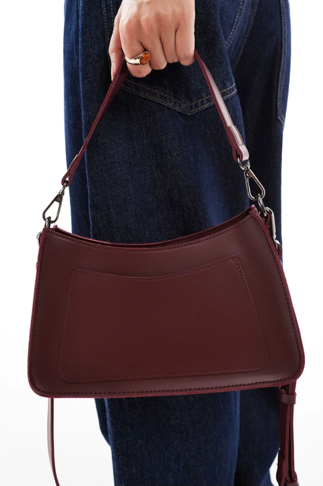 PASQ 90s Minimal Shoulder Bag in Burgundy
